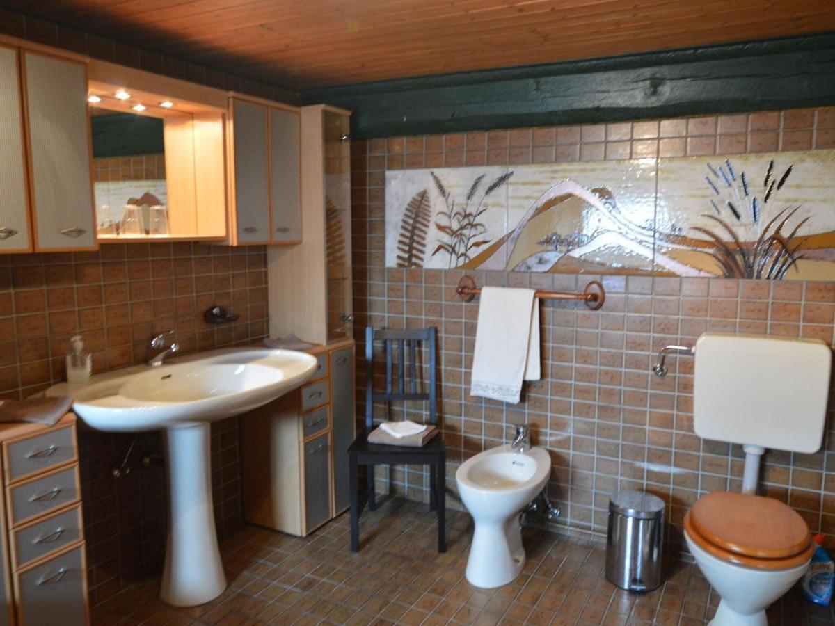 Apartment With Garden In A Wooded Setting Auw bei Prum Esterno foto
