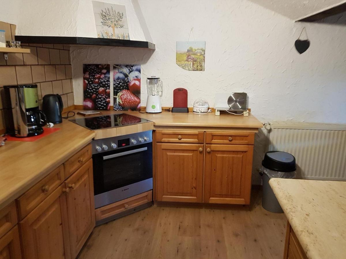 Apartment With Garden In A Wooded Setting Auw bei Prum Esterno foto